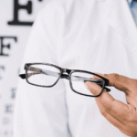 Qual é o nome do exame para vista? Plataforma digital populariza exame oftalmológico acessível no Brasil